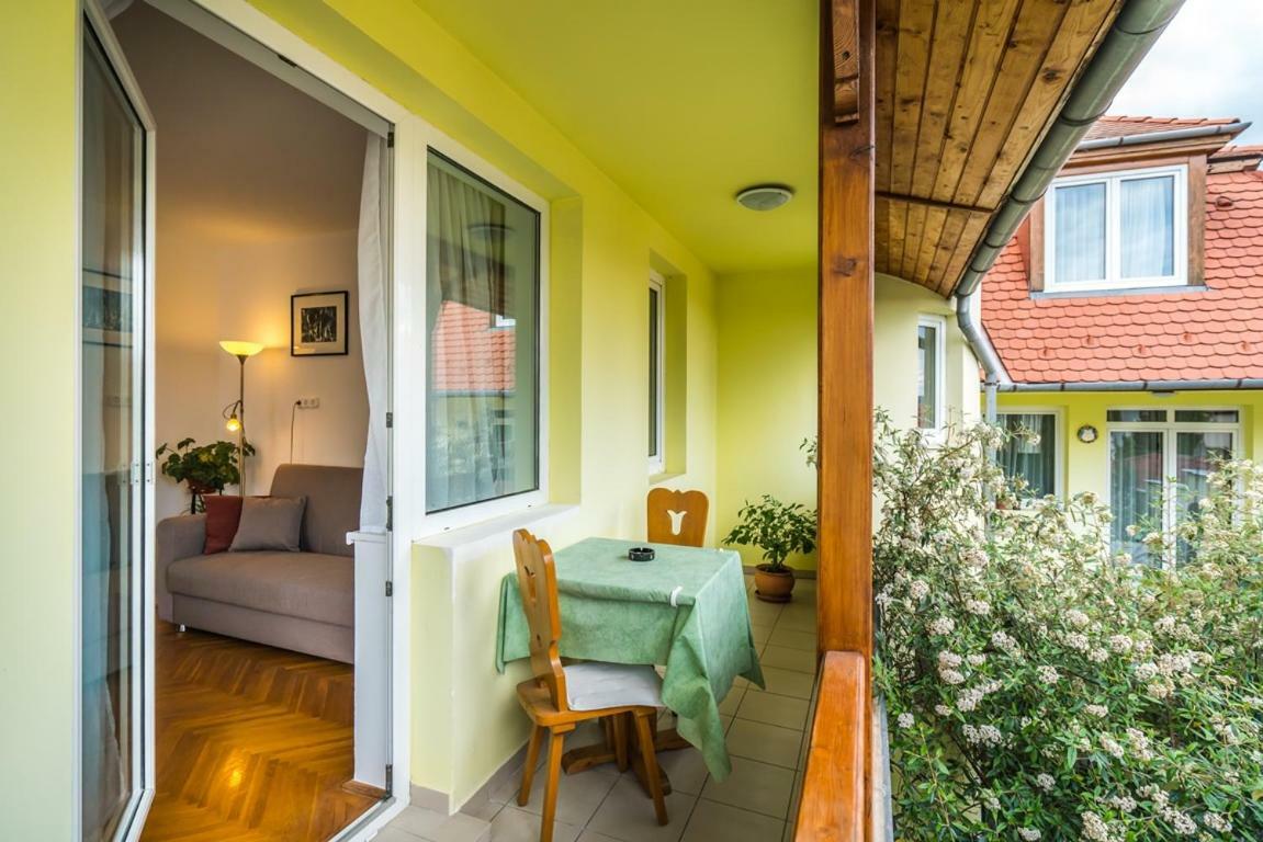 Szent Kristof Panzio Hotel Esztergom Eksteriør billede